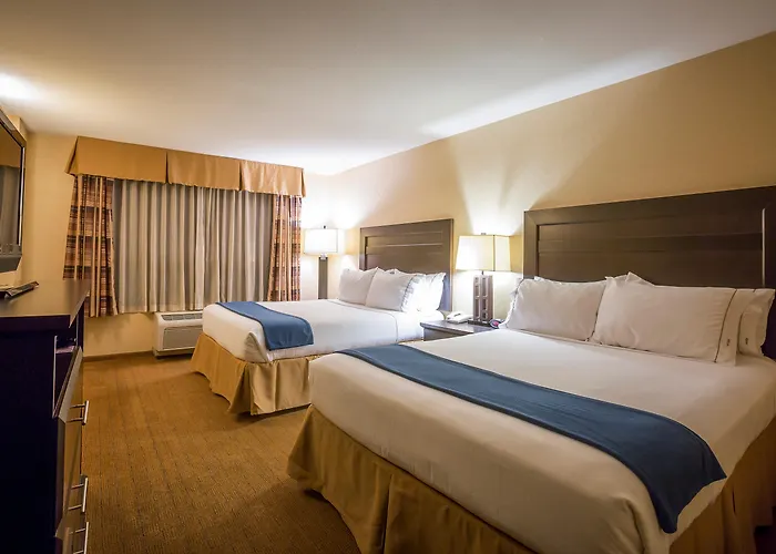 Holiday Inn Express & Suites Riverport Richmond By Ihg